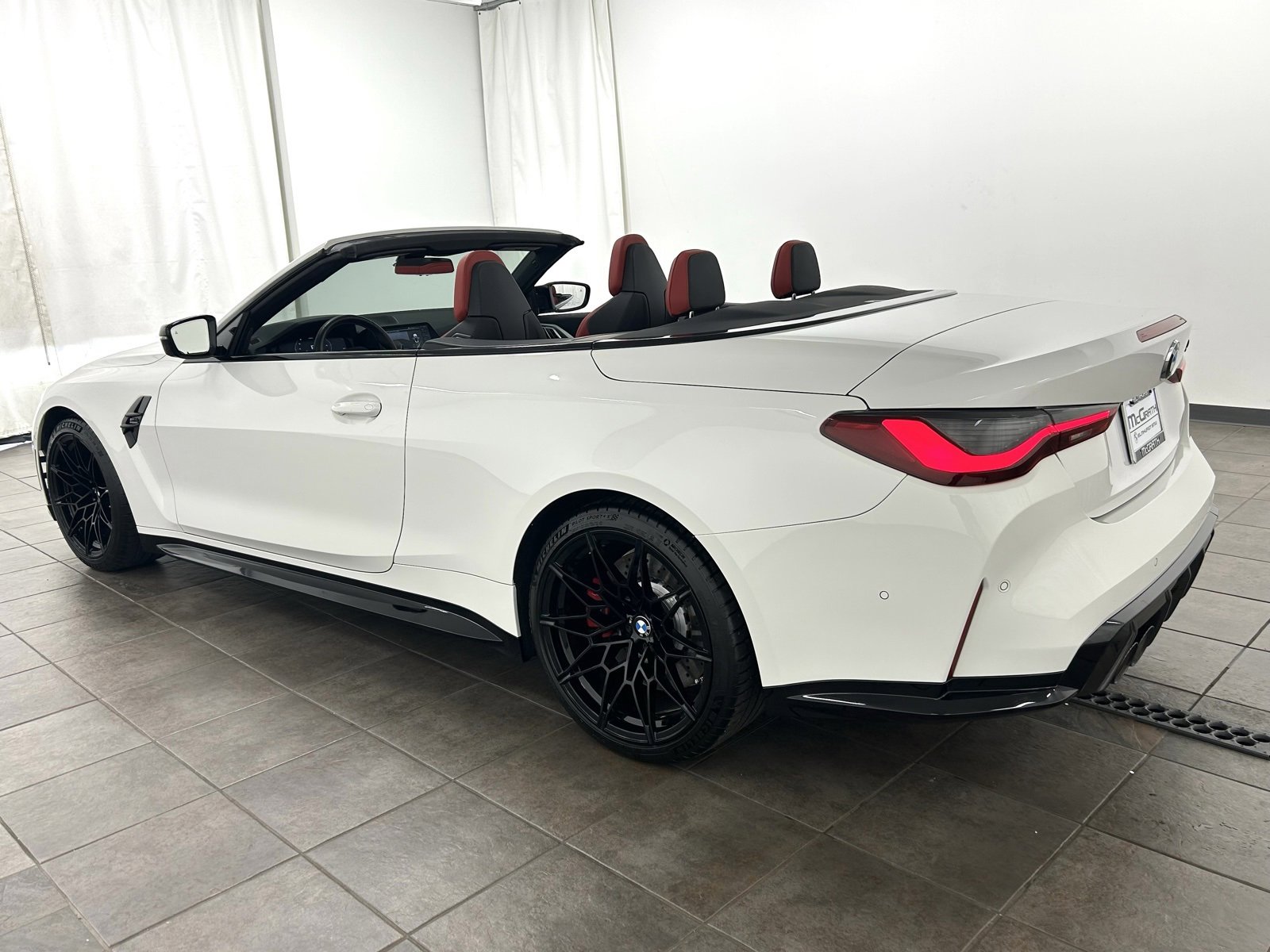 Used 2022 BMW M4 xDrive Competition w/ M Carbon Exterior Package image 6