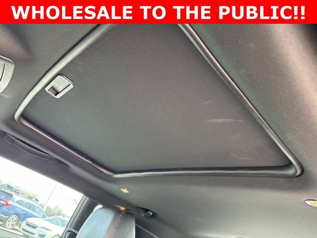 Used 2015 Dodge Challenger R/T Plus image 30