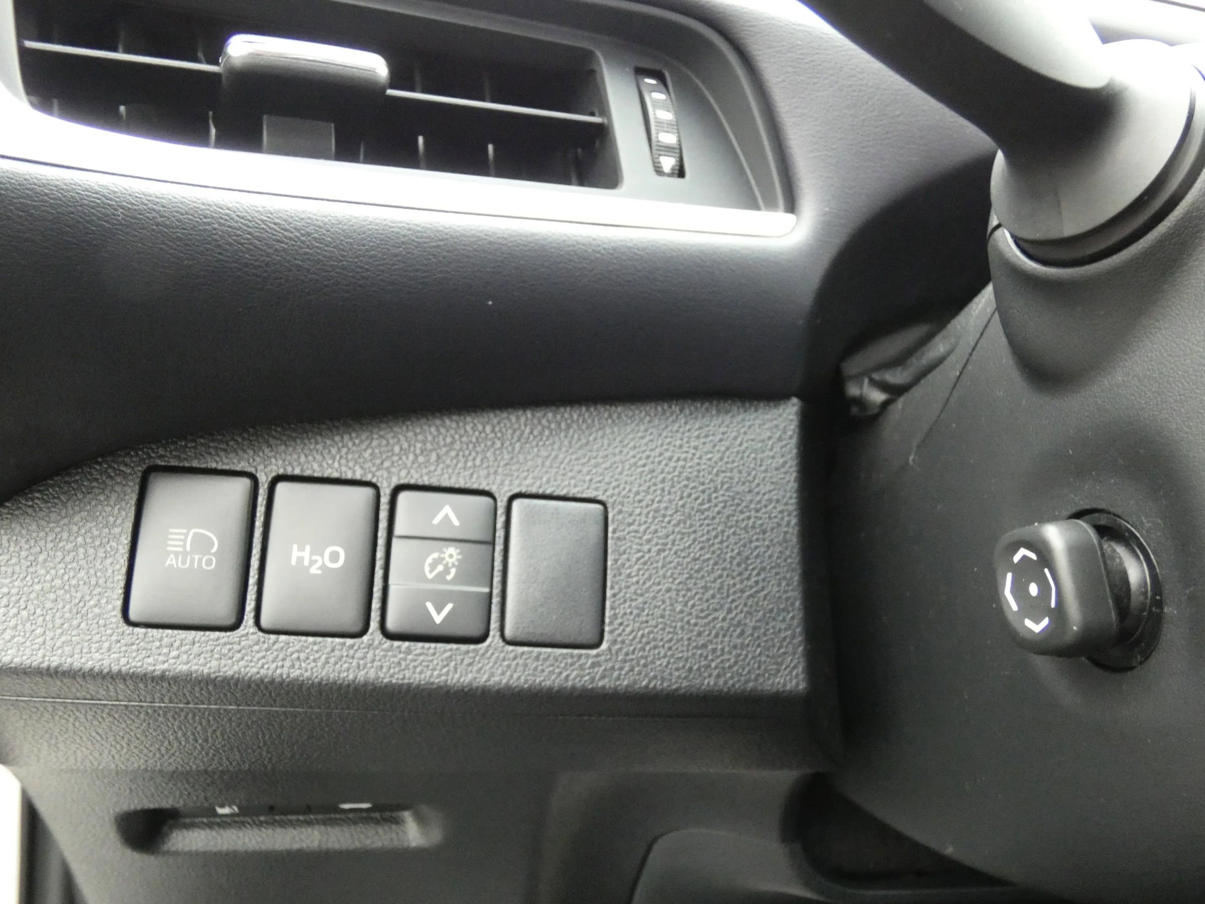 Used 2019 Toyota Mirai image 74