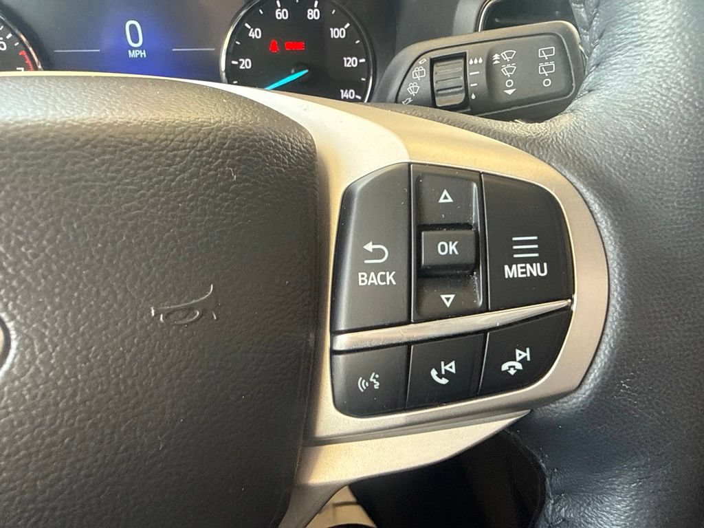 Used 2024 Ford Explorer XLT w/ Equipment Group 202A AWD/4WD image 19