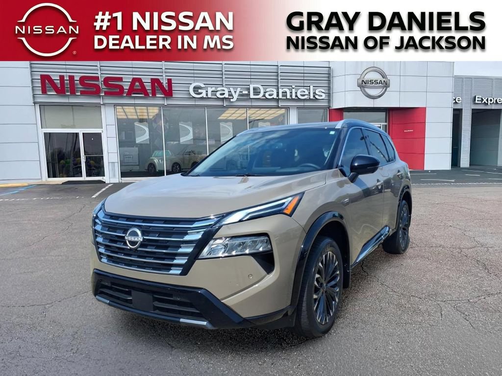 Certified 2025 Nissan Rogue Platinum w/ Tech Package FWD image 4