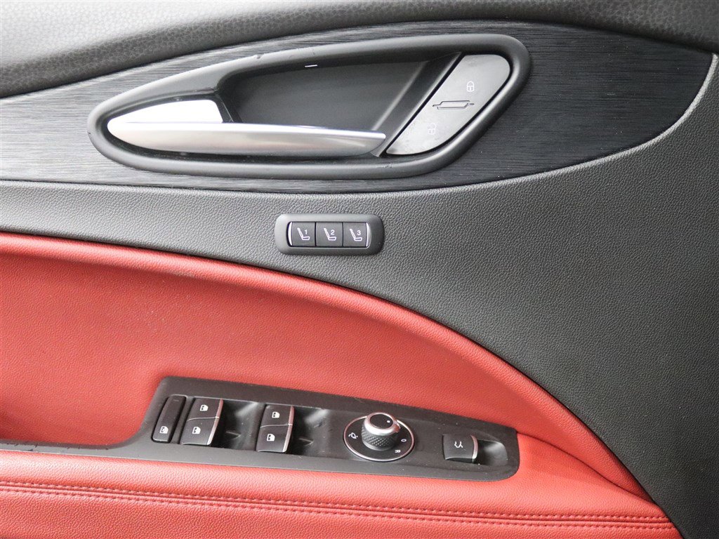 Used 2021 Alfa Romeo Stelvio Sprint w/ Nero Edizione image 37