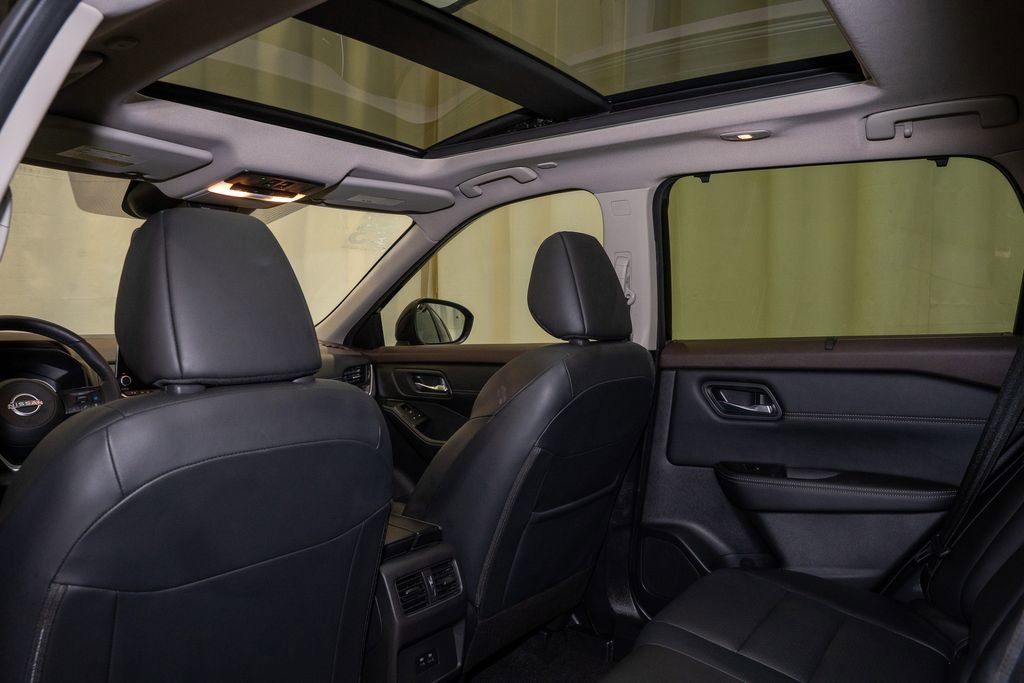 Certified 2023 Nissan Rogue SV w/ SV Premium B Package image 10