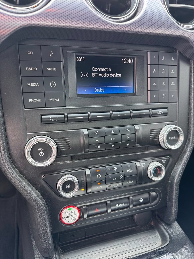 Used 2017 Ford Mustang GT RWD image 13