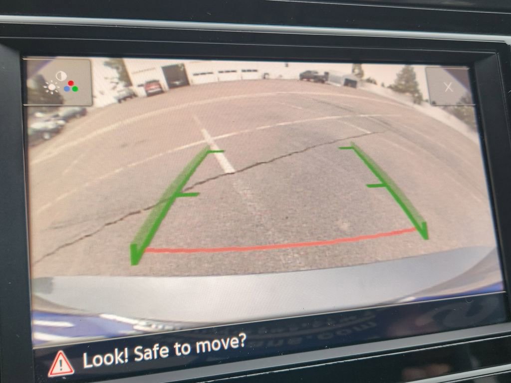 Used 2022 Volkswagen Tiguan S image 21