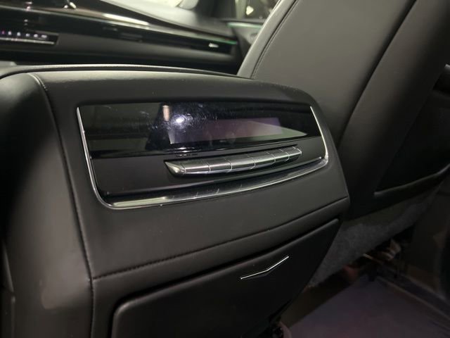 Certified 2024 Cadillac Escalade ESV Sport Platinum w/ LPO, Floor Liner Package AWD/4WD image 27