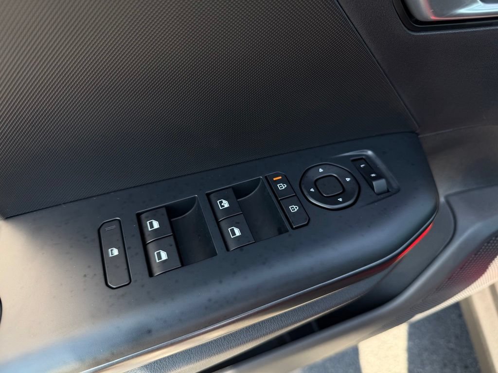 New 2026 Kia K4 FWD image 16