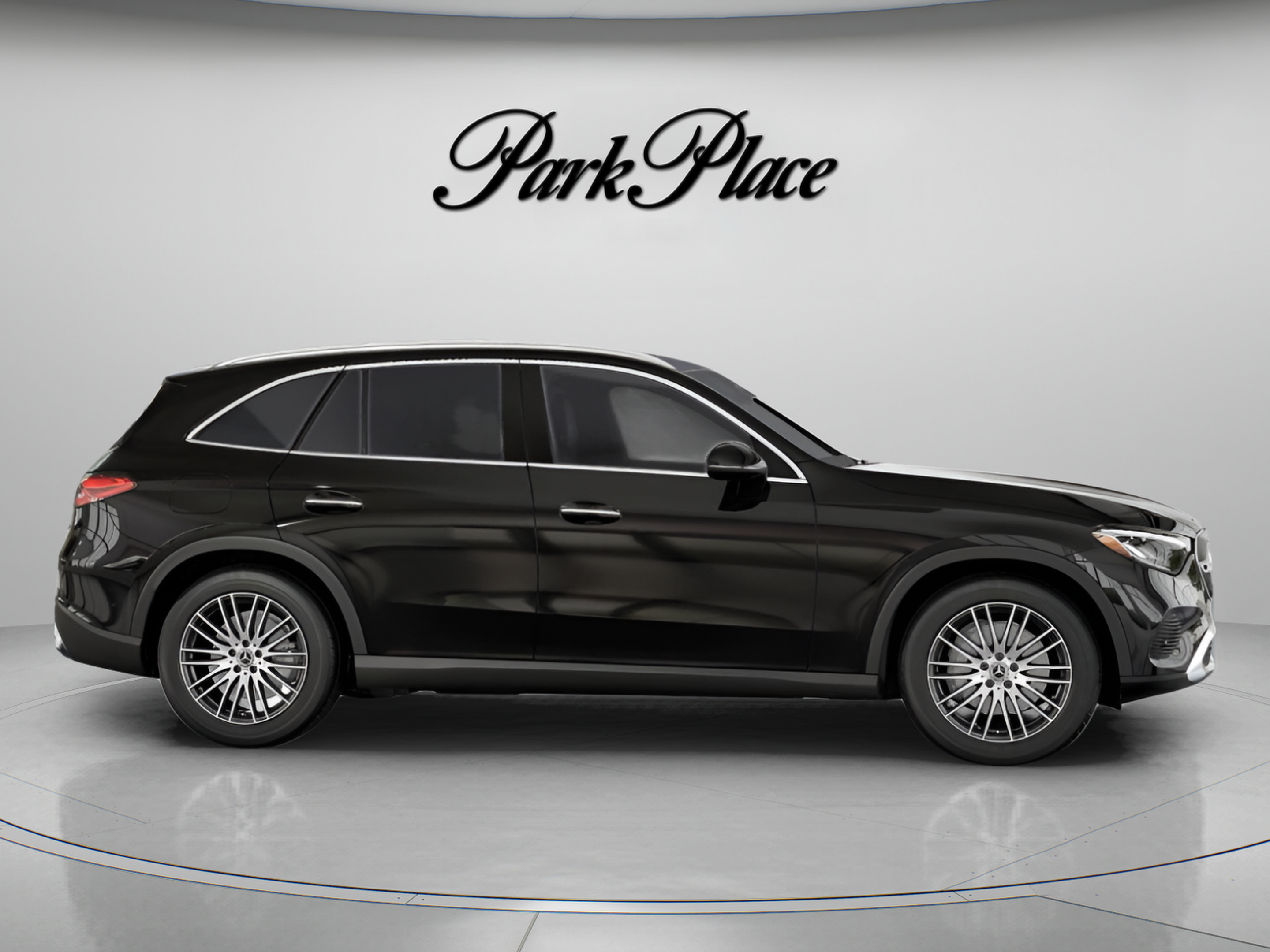 Used 2026 Mercedes-Benz GLC 300 image 27