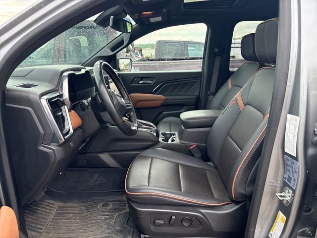 Used 2023 GMC Canyon AT4 w/ AT4 Premium Package AWD/4WD image 7