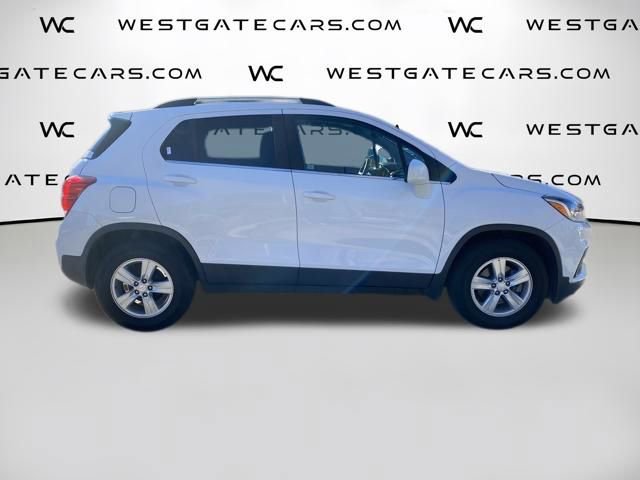 Used 2020 Chevrolet Trax LT FWD image 24