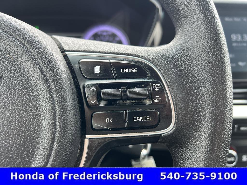 Used 2020 Kia Niro LX image 20