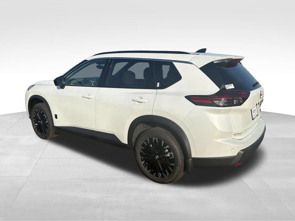 New 2026 Nissan Rogue Dark Armor AWD/4WD image 3