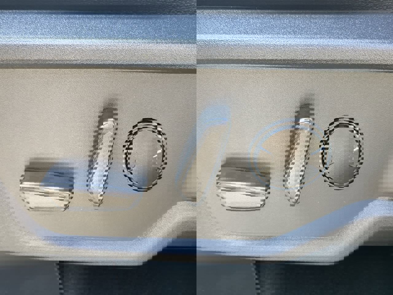 New 2026 Ford Bronco Outer Banks image 28