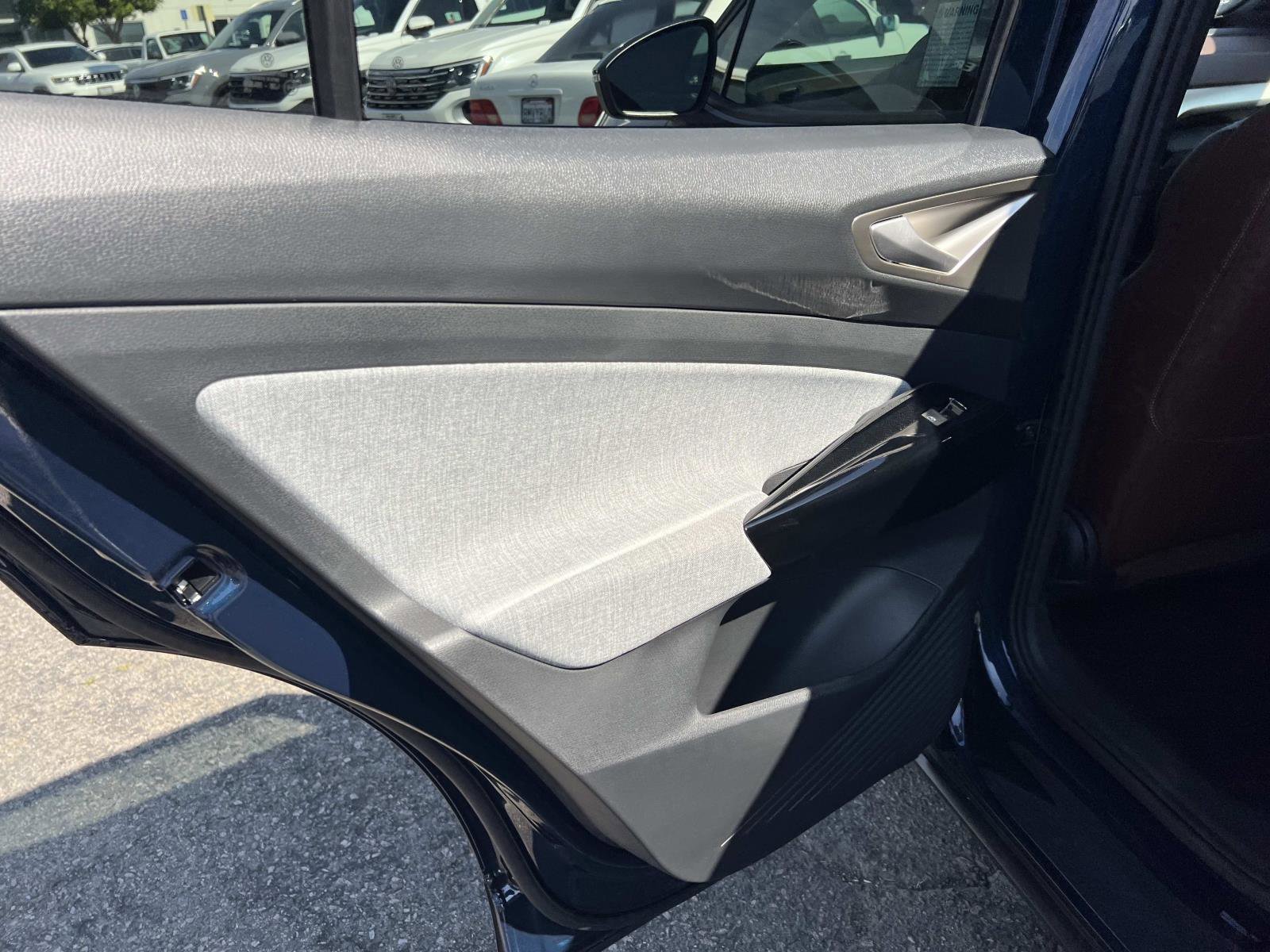 Certified 2023 Volkswagen ID.4 Pro image 20