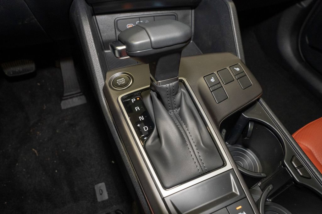 New 2026 Kia Sportage SX FWD image 18