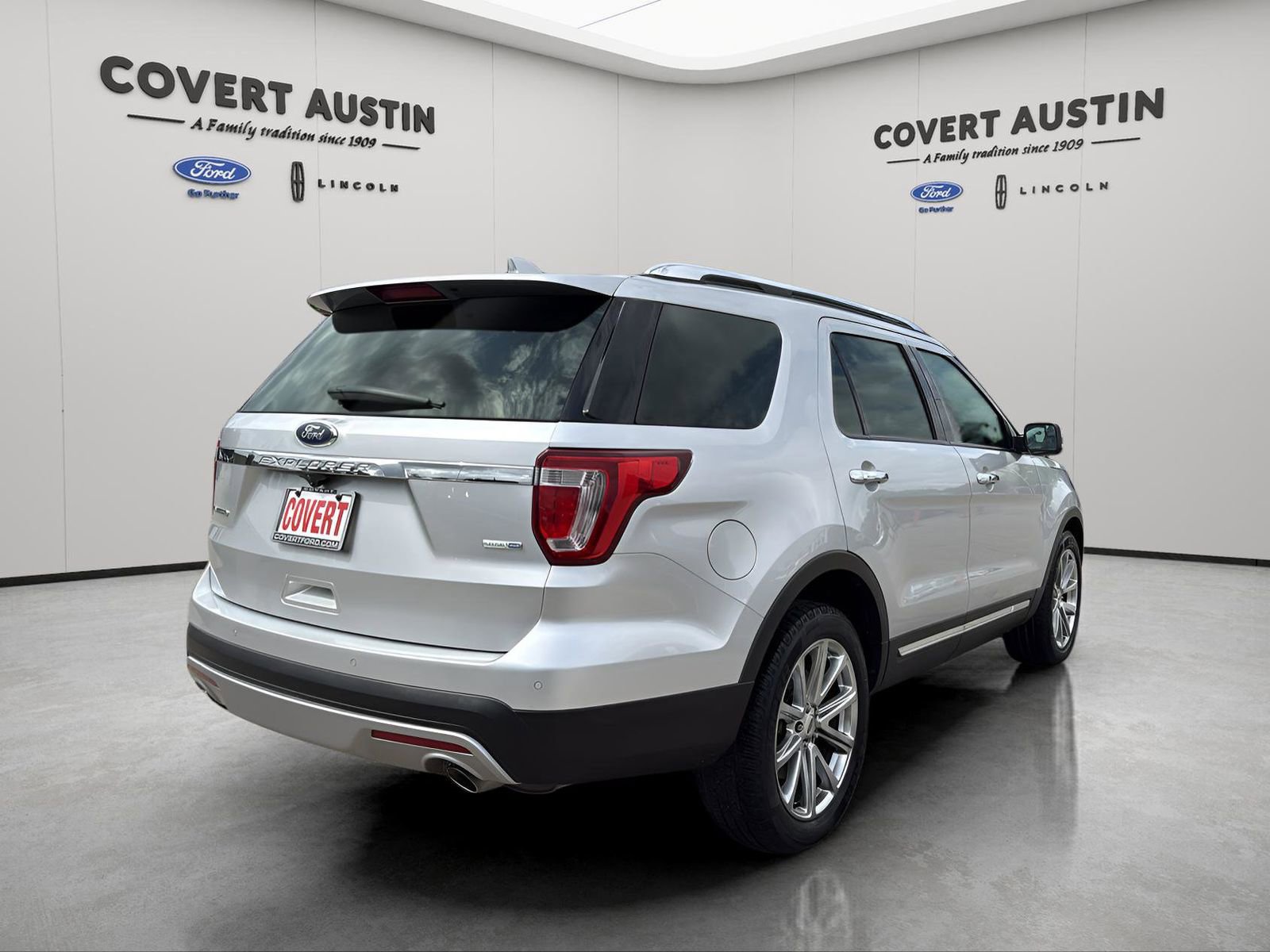 Used 2016 Ford Explorer Limited image 5