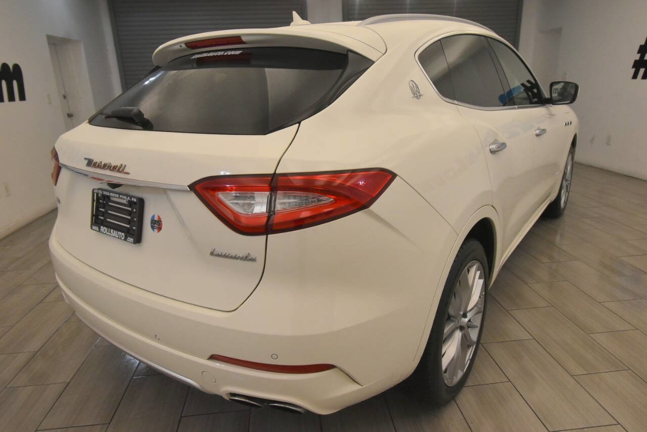 Used 2020 Maserati Levante GranLusso image 5