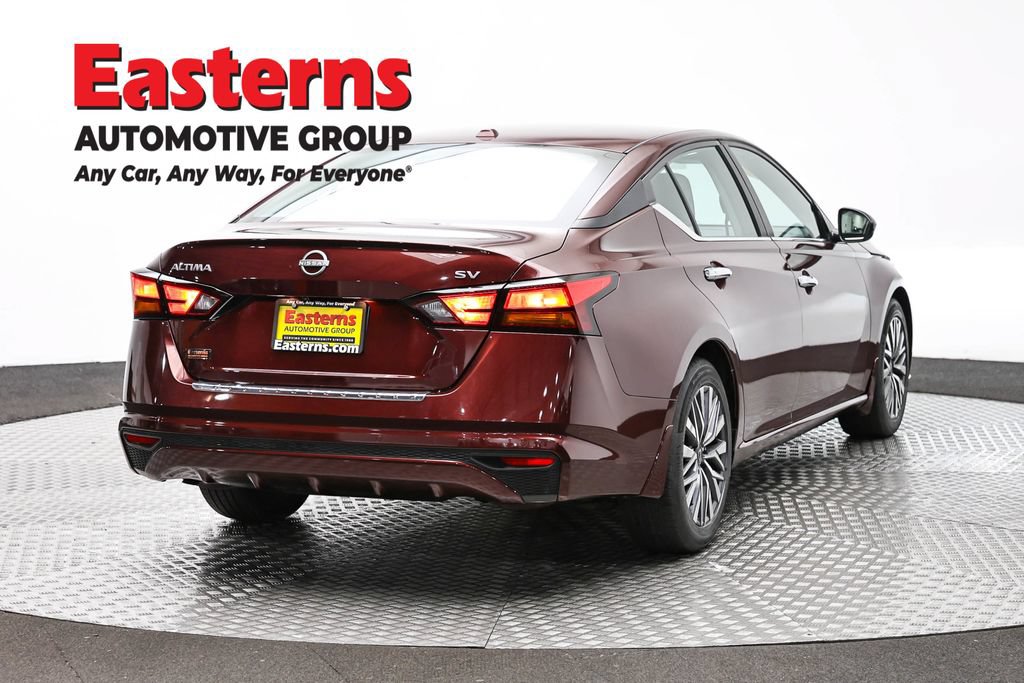 Used 2023 Nissan Altima 2.5 SV FWD image 5