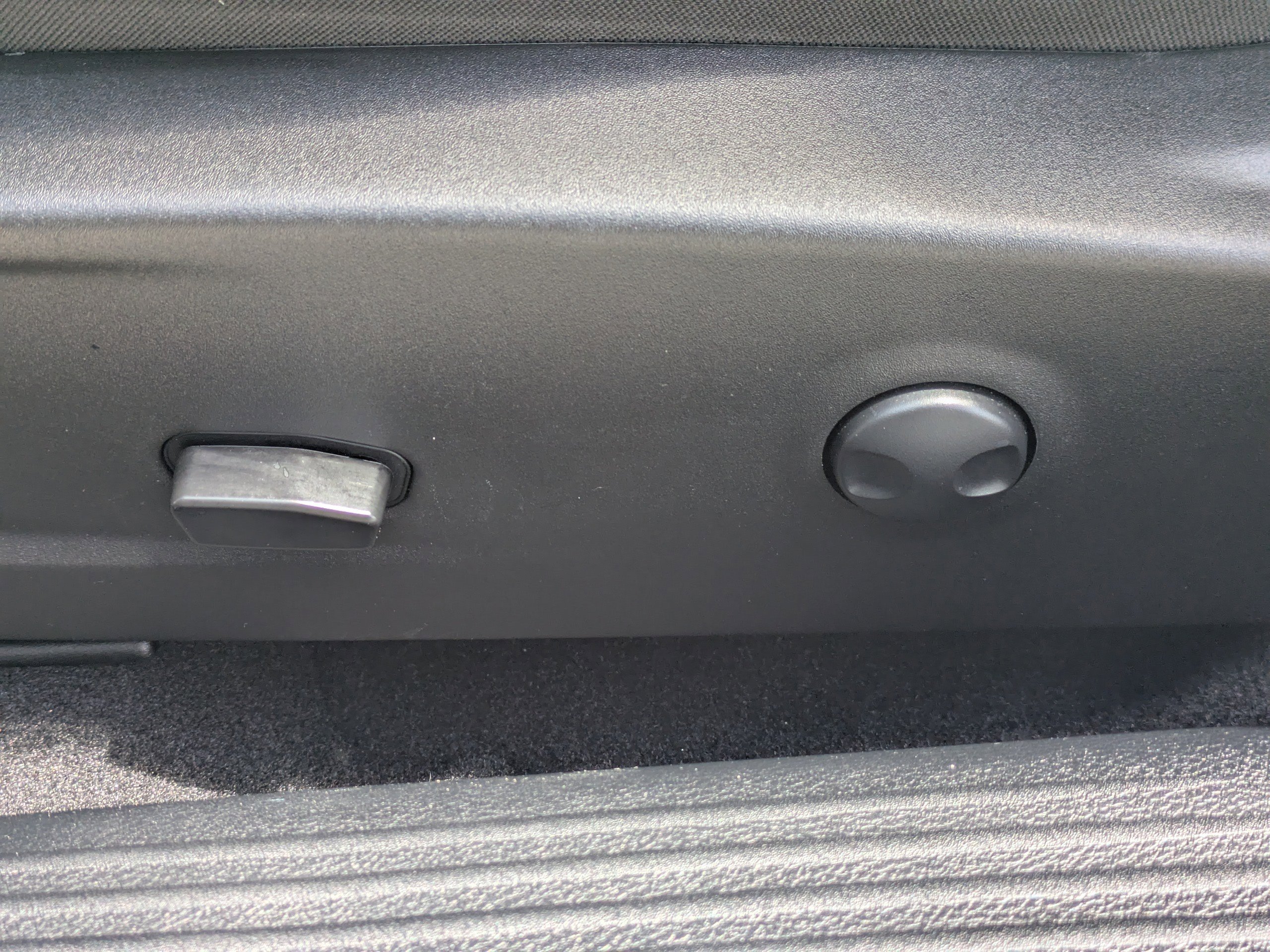 Used 2023 Dodge Challenger SXT image 19