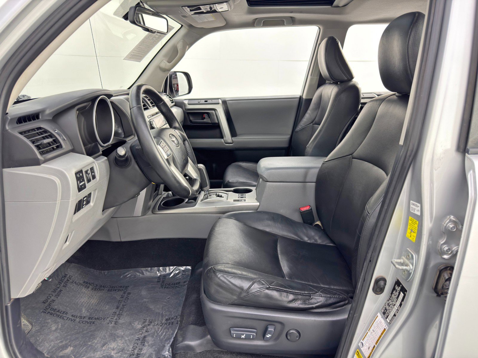 Used 2010 Toyota 4Runner SR5 image 16