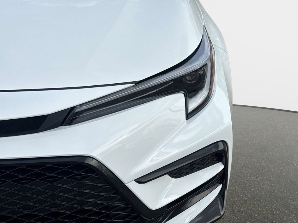 New 2026 Toyota Corolla SE image 9