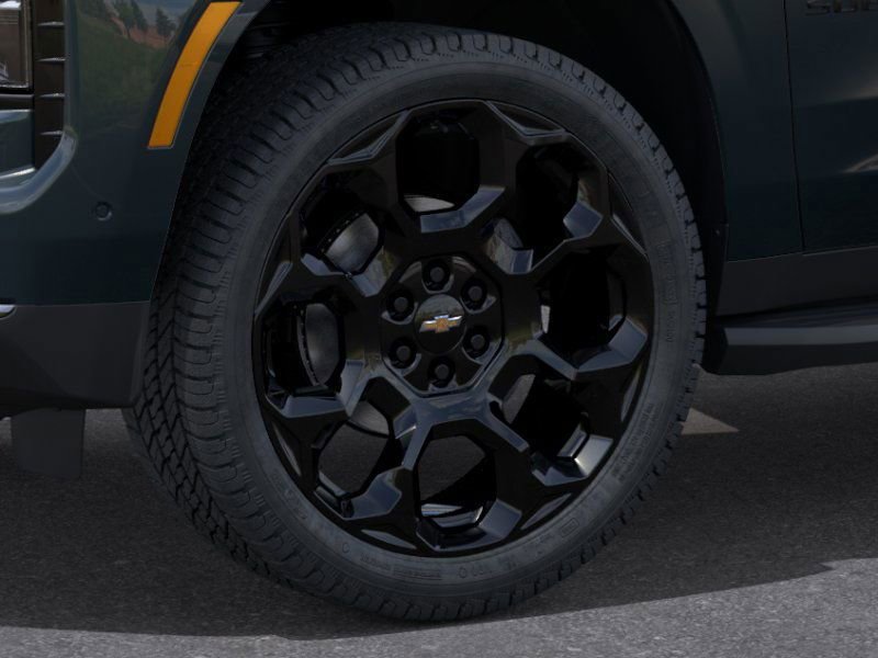 New 2026 Chevrolet Suburban RST image 10