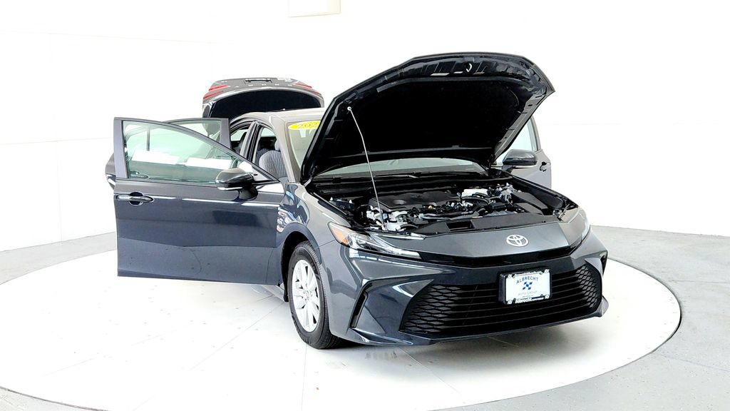 Certified 2025 Toyota Camry LE AWD/4WD image 9