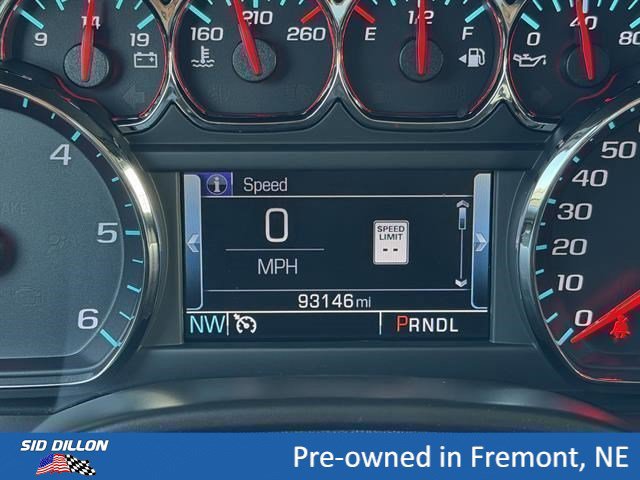 Certified 2018 GMC Yukon XL SLT w/ Premium Edition AWD/4WD image 23