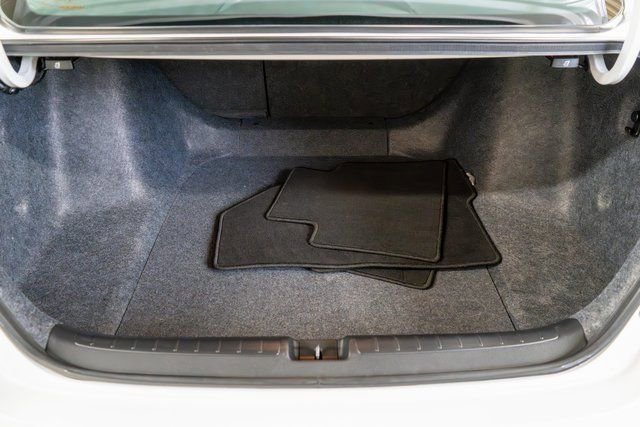 Used 2021 Honda Accord EX-L image 11