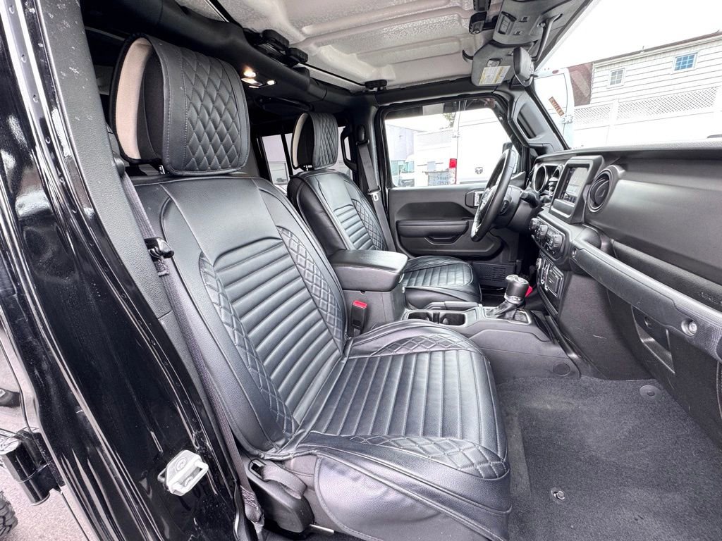 Certified 2022 Jeep Gladiator Willys image 19