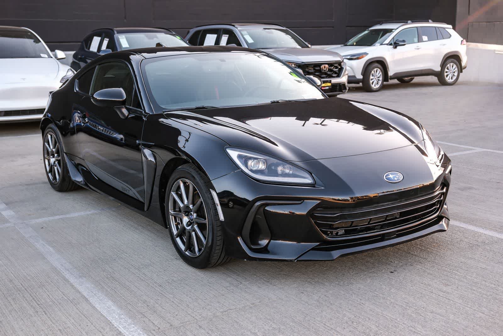 Used 2022 Subaru BRZ Limited RWD image 3