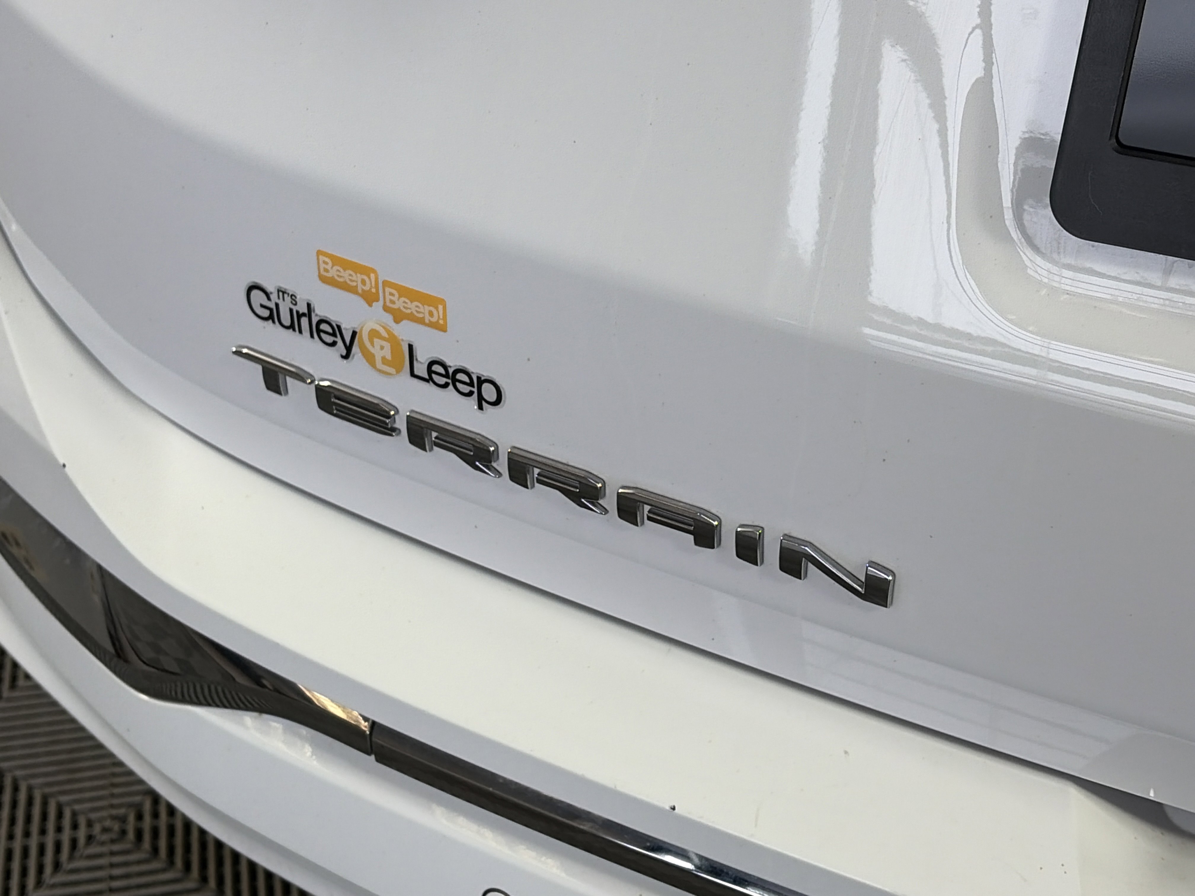 Used 2022 GMC Terrain Denali image 16