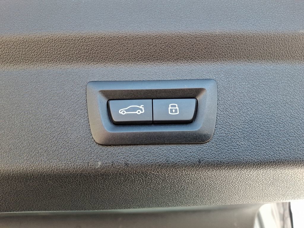 Used 2025 BMW X2 xDrive28i image 31