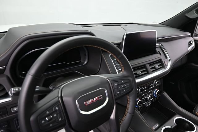 Used 2023 GMC Yukon AT4 w/ Technology Package AWD/4WD image 24
