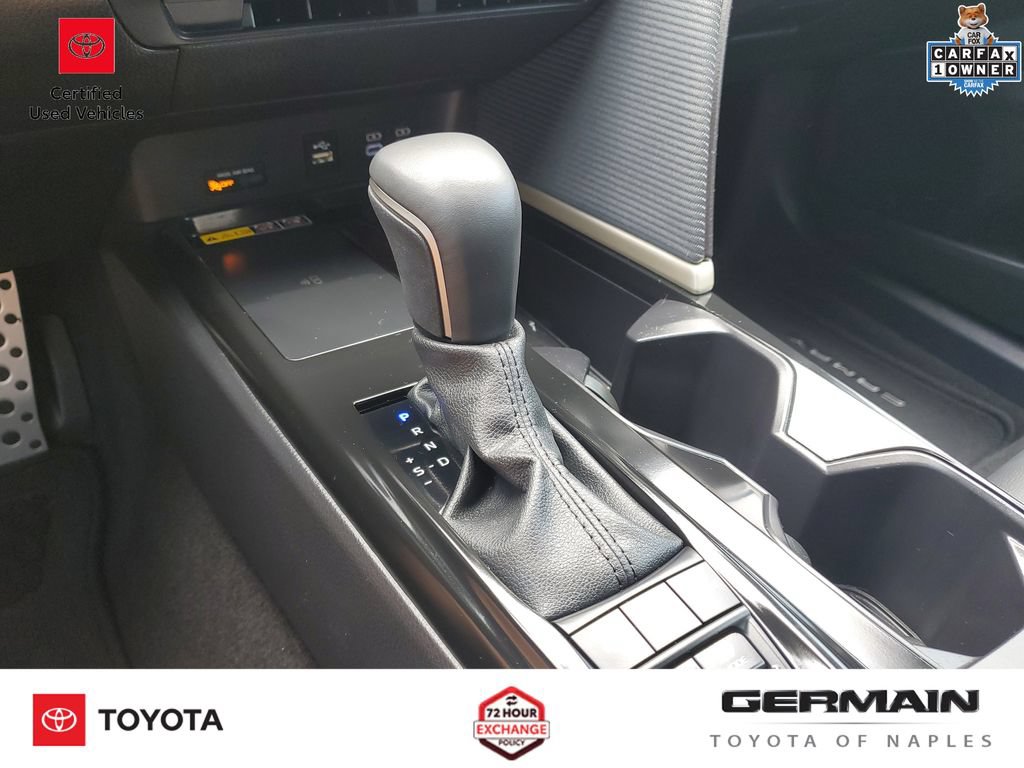 Used 2025 Toyota Camry SE w/ Convenience Package FWD image 28