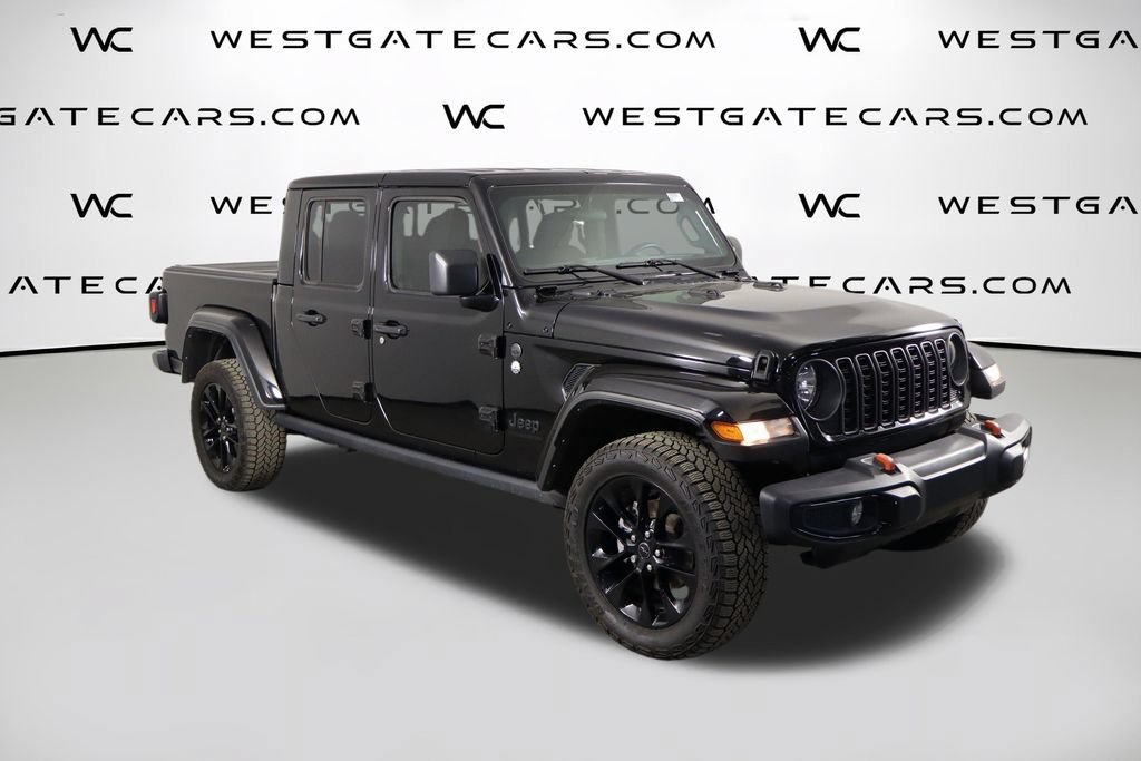Used 2025 Jeep Gladiator Sport AWD/4WD image 44