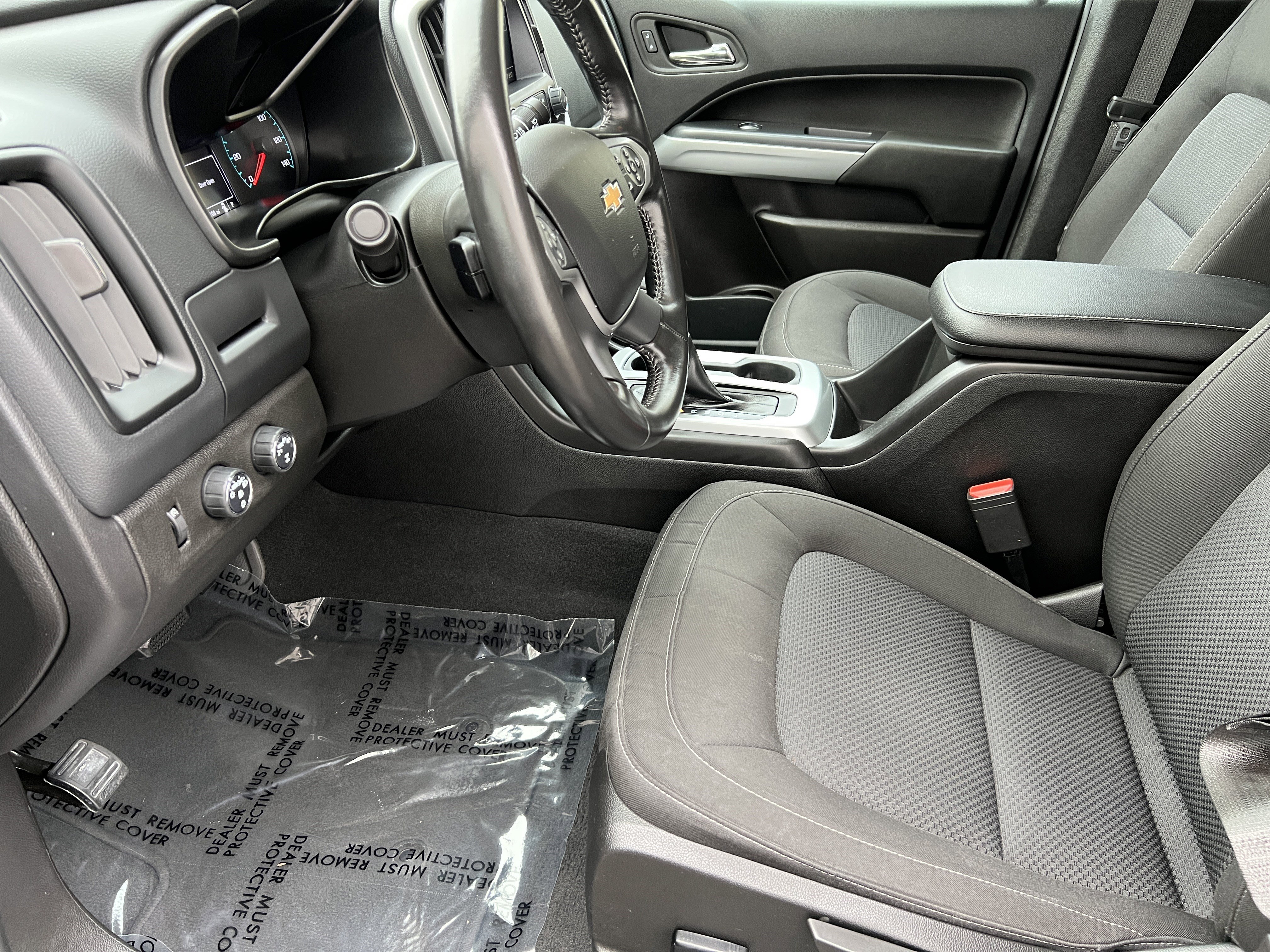 Used 2022 Chevrolet Colorado LT w/ LT Convenience Package AWD/4WD image 14