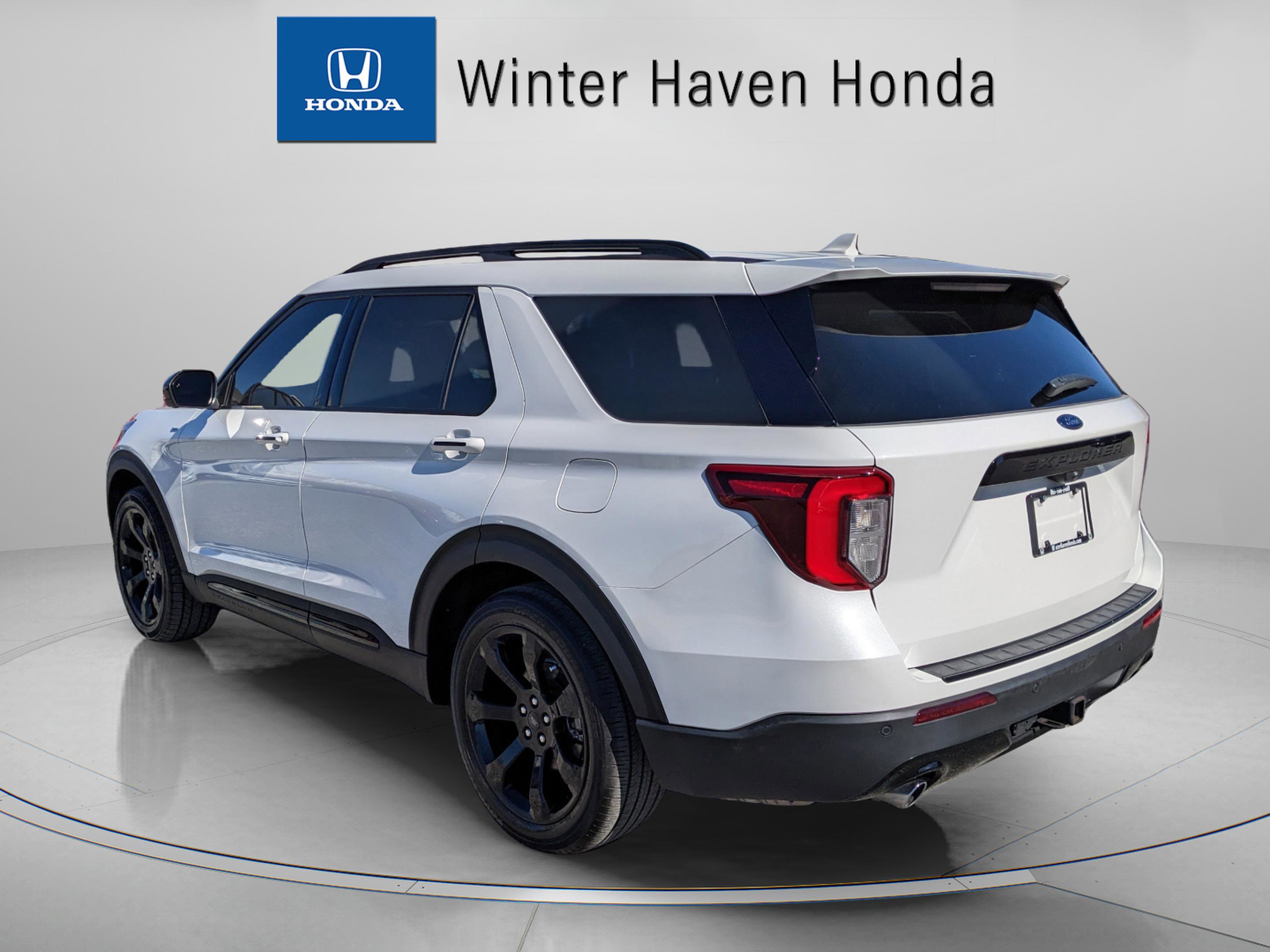 Used 2023 Ford Explorer ST-Line w/ Class IV Trailer Tow Package image 6