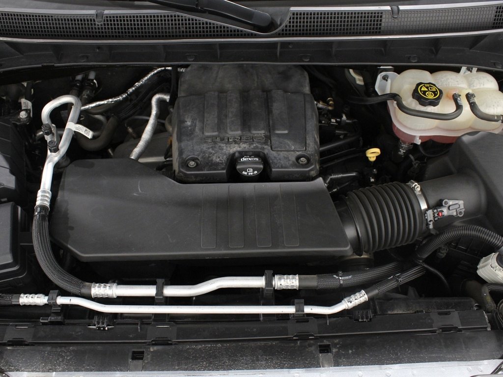 Used 2020 Chevrolet Silverado 1500 LT w/ All-Star Edition image 21