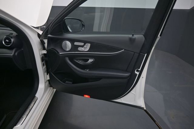 Used 2018 Mercedes-Benz E 300 4MATIC image 20