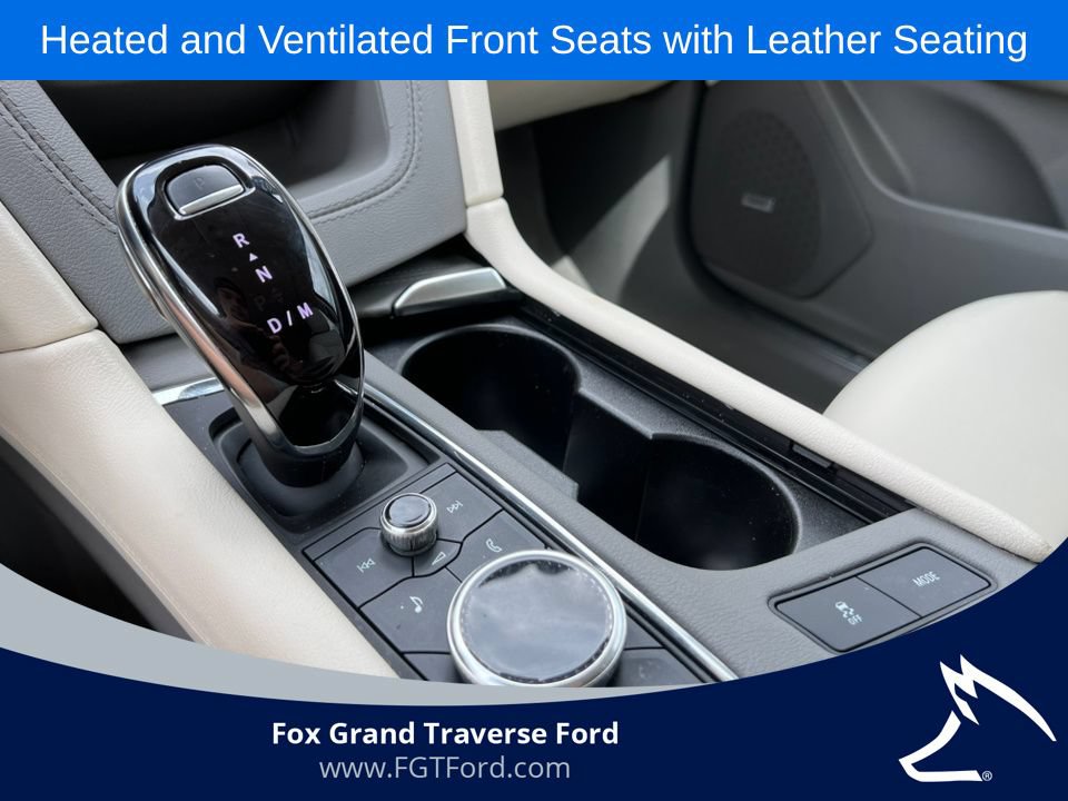 Used 2022 Cadillac XT5 Premium Luxury w/ Technology Package FWD image 27