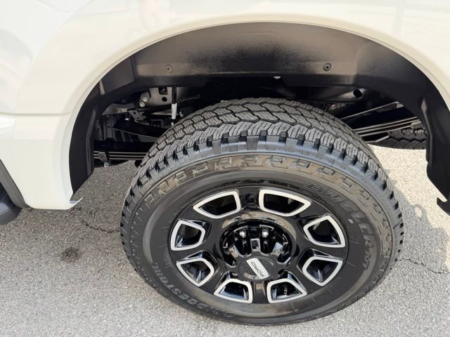 New 2026 Ford F250 4x4 Crew Cab Super Duty image 21