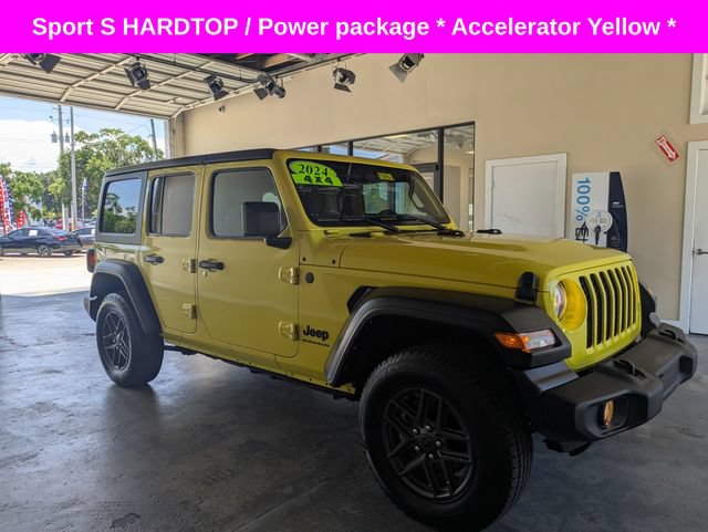 Used 2024 Jeep Wrangler Unlimited Sport AWD/4WD image 2