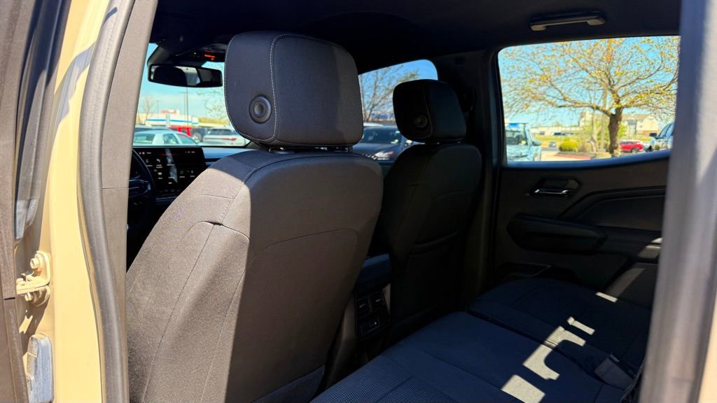 Used 2024 GMC Canyon Elevation w/ Convenience Package image 30