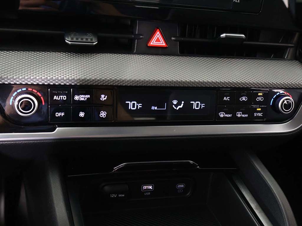 Used 2023 Kia Sportage LX AWD/4WD image 43