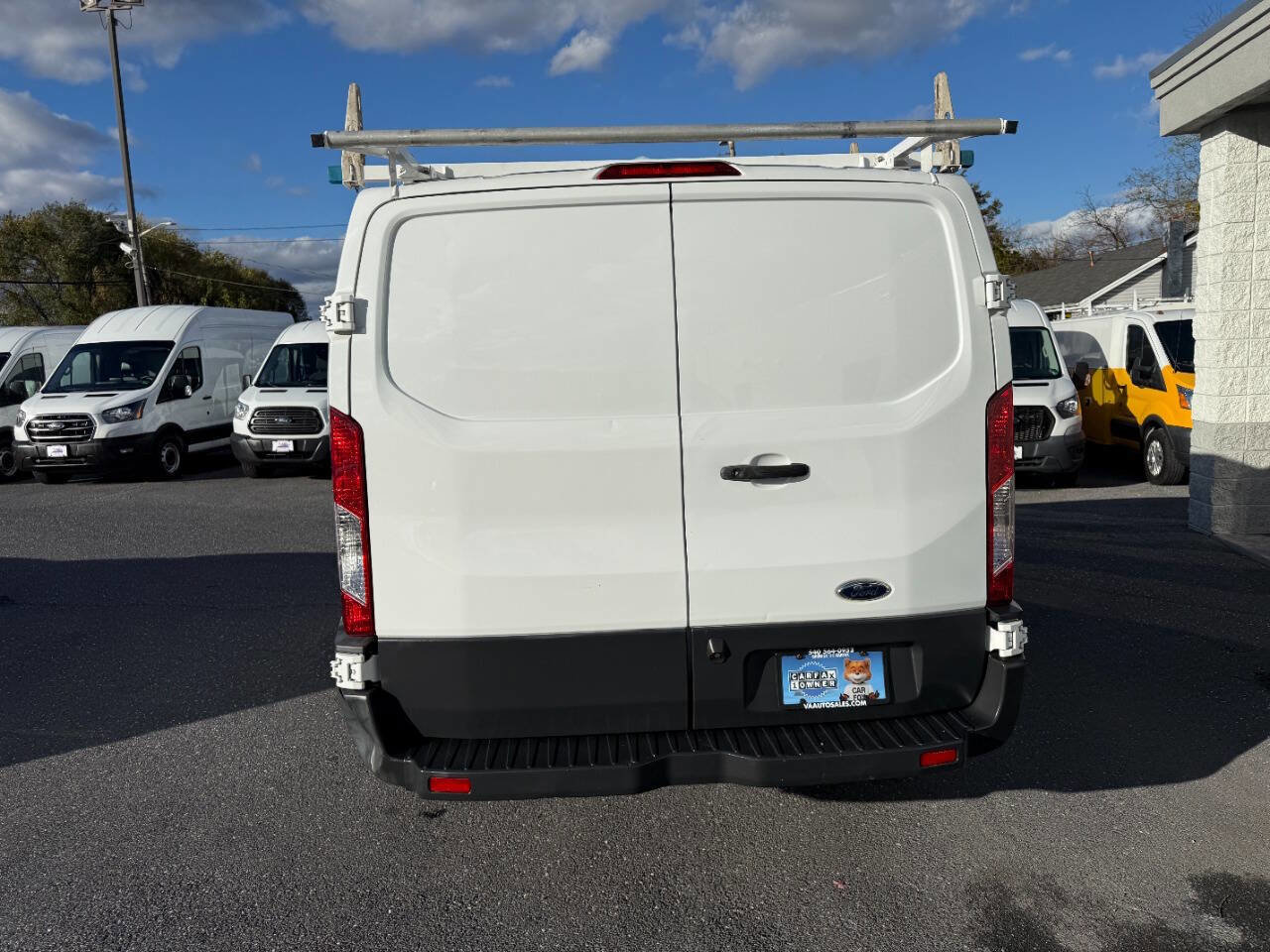 Used 2018 Ford Transit 250 130 Low Roof image 32