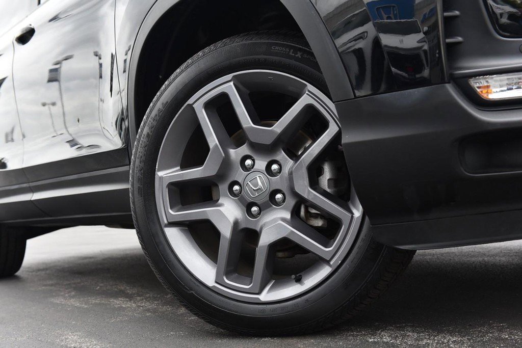 Certified 2023 Honda Passport EX-L image 3