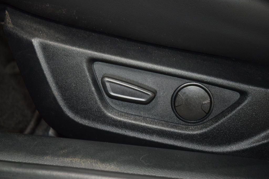 Used 2020 Ford Mustang Shelby GT350 w/ Technology Package image 40