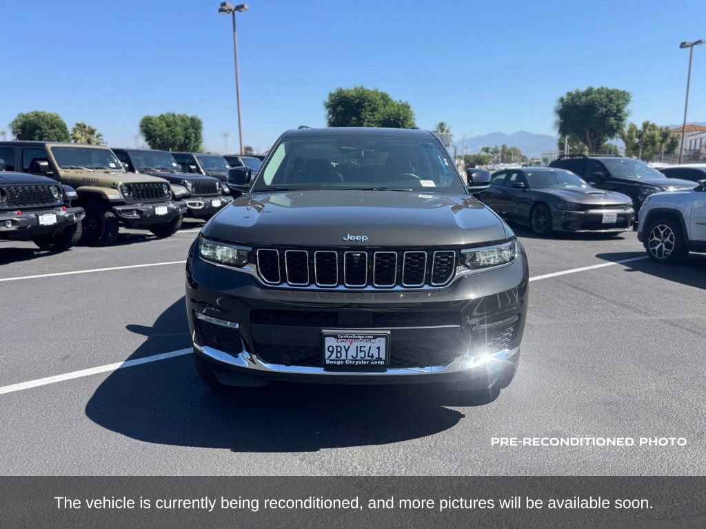 Used 2022 Jeep Grand Cherokee L Limited w/ Luxury Tech Group II RWD image 9