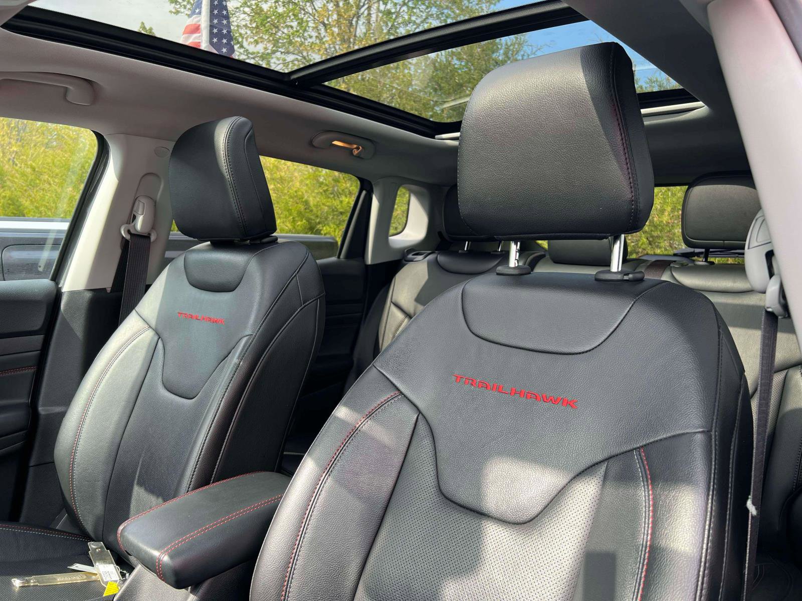 Used 2022 Jeep Compass Trailhawk w/ Trailhawk Elite Group AWD/4WD image 29